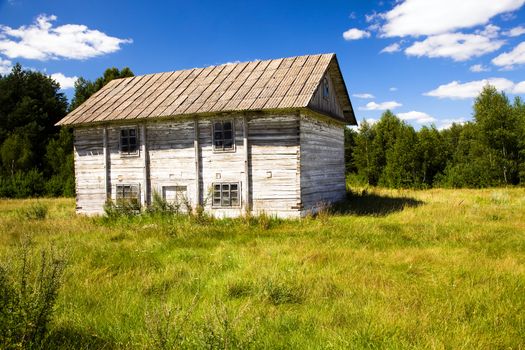 the old wooden building used as Mills