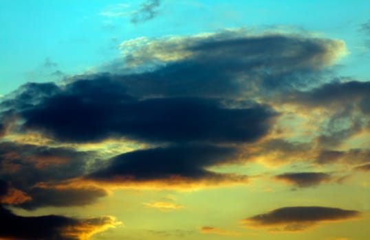 photographed sky with clouds