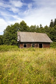   the thrown old wooden house located in rural areas