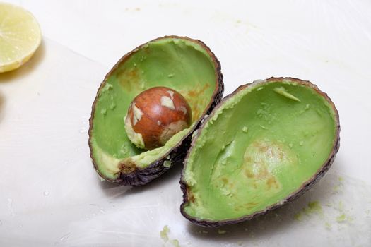 shell and seed of avocado after eat it