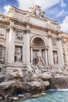 Fountain di Trevi, Rome, Italy

