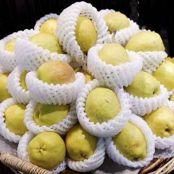 Chinese pear at the market