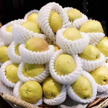 Chinese pear at the market