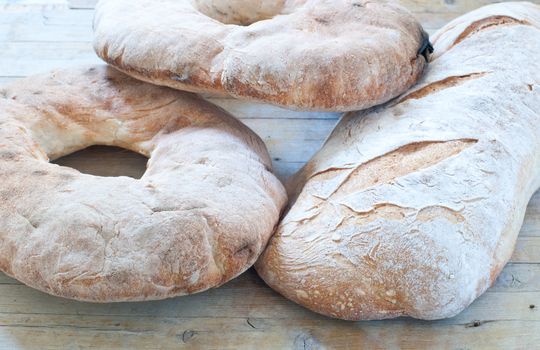 Different varieties of Italian pasta and homemade bread