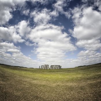 An image of the Stonehenge in England