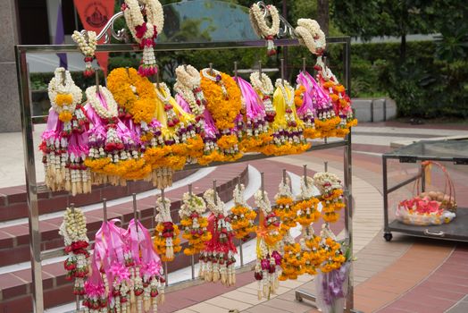 closed up the thai garland for praying