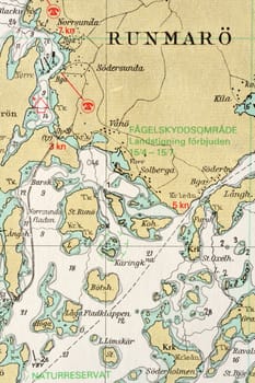 Macro shot of a old marine chart, detailing Stockholm archipelago. 

Picture is from "Batsjokort 1982-83 Serie A LANDSORT-ARHOLMA", created 2013-10-12.