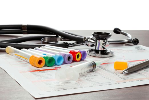 Utensils for blood collection, and form for the laboratory