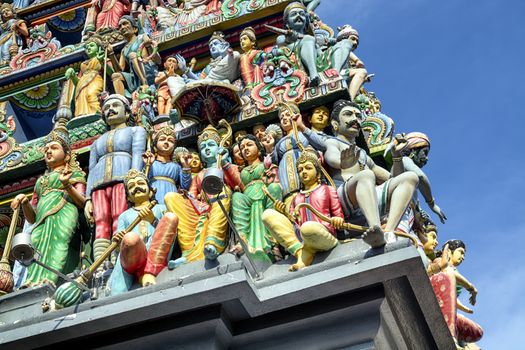 Details of Sri Mariamman Hindu Temple in Singapore.