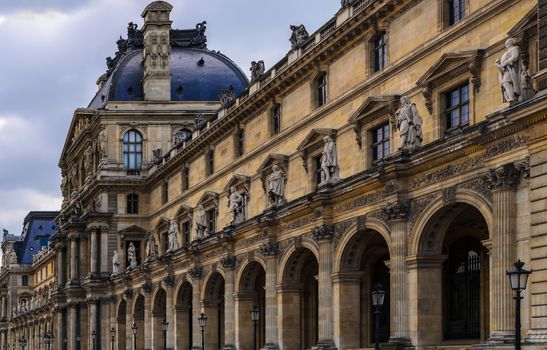 Paris Louvre