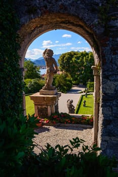 Isolabella  island is located in the middle of Lake Maggiore.The island owes its fame to the Borromeo family who built a magnificent palace with a beautiful garden.