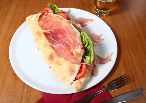 italian pizza with ham