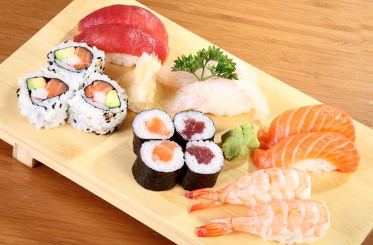 Japanese cuisine sushi plate