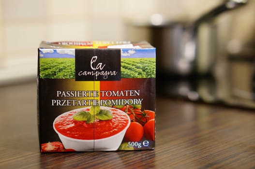 POZNAN, POLAND - SEPTEMBER 24, 2015: La Campagna blend tomato in a box