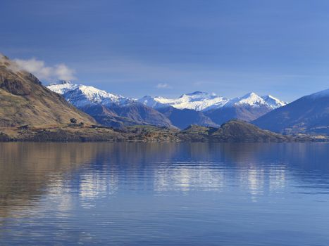 Beautiful View of Lake Wanaka in autumn, Otago region, South Island, New Zealand.