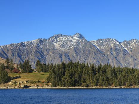 The Remarkables mountain and Lake Wakatipu in Queenstown, Otago region, South Island, New Zealand.