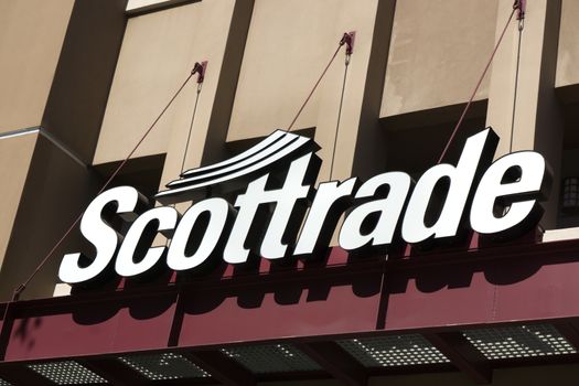 PASADENA, CA/USA - JUNE 21, 2015: Scottrade exterior sign and logo. Scottrade is a privately owned American discount retail brokerage firm.