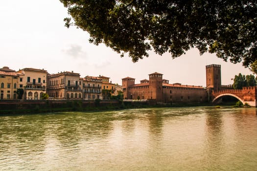 old bridge verona