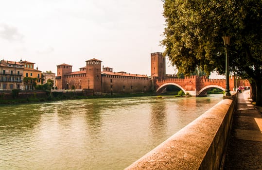 old bridge verona