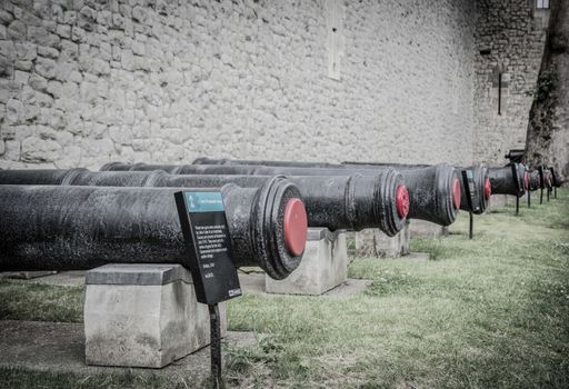 The old guns of the tower of london