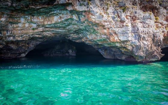 visit to the sea cave