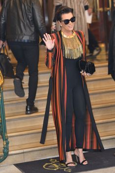 FRANCE, Paris : American TV producer Kris Jenner  enters InterContinental hotel in Paris on October 1st, 2015 for Paris Fashion week. 