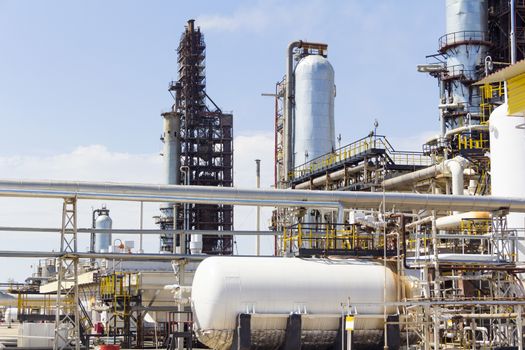 A complex oil refinery for making gasoline
