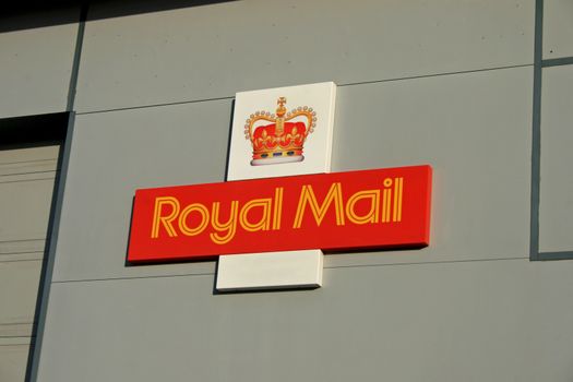 RINGWOOD, HAMPSHIRE, UK - November 3, 2006 - A Royal Mail Sign on the side of a building