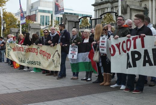 UK, Belfast: Pro-Palestinian campaigners held a demonstration at Belfast City Hall on October 10, 2015. The protesters accused the Israeli army of deliberately targeting civilians and called for a boycott of Israeli goods. 