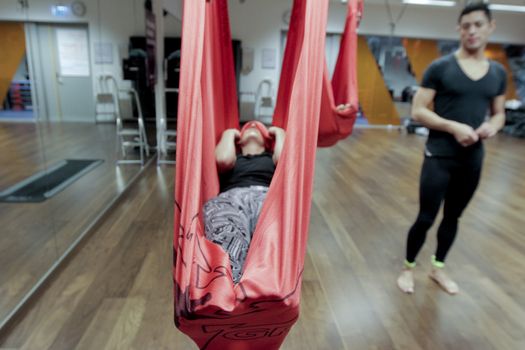 Treningstimen Anti-Gravity Yoga på Sats