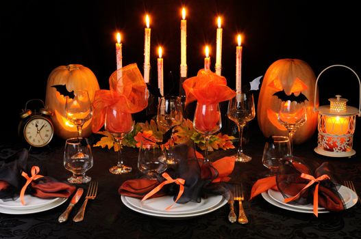 Festive table decoration for Halloween