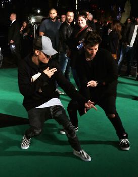 UNITED KINGDOM, London: Justin Bieber attends the world premiere of Ed Sheeran: Jumpers for Goalposts at Odeon Leicester Square in London on October 22, 2015. 