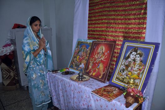 PAKISTAN, Karachi: A 23-year-old Indian woman, who inadvertently crossed the border into Pakistan when she was 11 years old, prepares to return home on October 25, 2015. Geeta, who is deaf and mute, lost her family and has lived in a home for abandoned children run by the Edhi foundation in Karachi.  Her family have been traced in India and she will be reunited with them after a DNA test has been done.