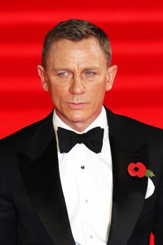 UNITED KINGDOM, London: Daniel Craig attends the world premiere of the latest Bond film, Spectre, at Royal Albert Hall in London on October 26, 2015.