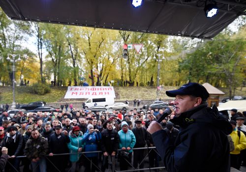 UKRAINE, Kiev: Radical Party leader Oleg Lyashko leads a protest outside the Cabinet of Ministers in Kiev, Ukraine on October 27, 2015, continuing a weeklong encampment as part of the Tariff Maidan protests. The movement calls on the government to establish fair utility tariffs for Ukraine, considered too high by protesters; along with the resignation of the president, prime minister, and cabinet of ministers.