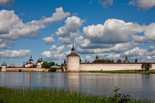 A tower an a wall in Kirillov abbey
