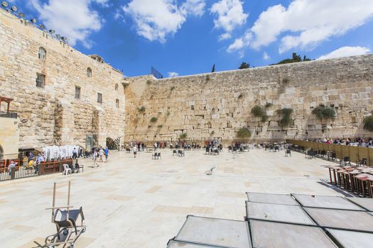 Wailing Wall prayer place of the old jerusalem. 20 september 2014 Jerusalem.