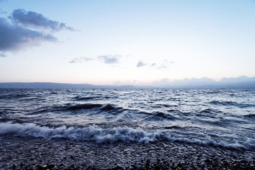 waves of the sea, the dark water
