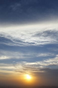 A beautiful sunrise on the observed canyon