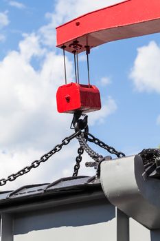 Old mechanism repair and construction of the train closeup