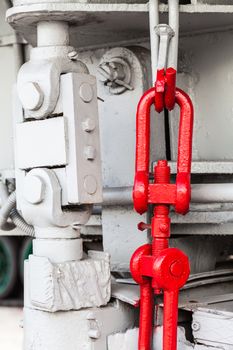 Old mechanism repair and construction of the train closeup