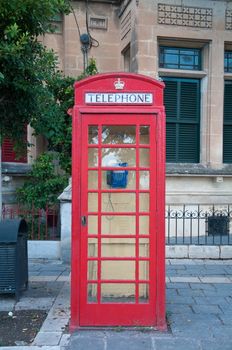 Red telephone box mold English