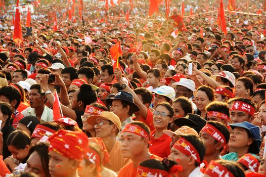 MYANMAR, Yangon : Tens of thousands of people gathered in Yangon on November 1st, 2015 in support of opposition leader of the National League for Democracy party and Nobel Peace Prize Aung San Suu Kyi, one week before general elections. 