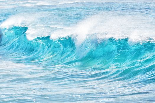 turquoise waves at Sandy Beach, Oahu, Hawaii, USA