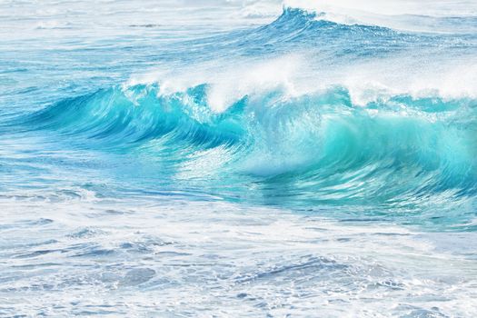 turquoise waves at Sandy Beach, Oahu, Hawaii, USA