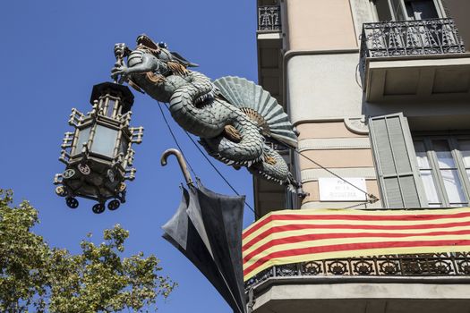 Modernista dragon designed for a former unbrella show on Placa de la Boqueria