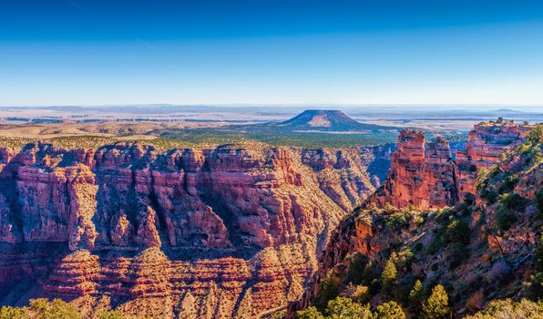  Grand Canyon, Cedar Mountain at Desert View, Arizona, USA