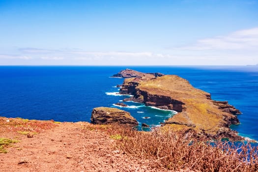 Island Ilheu da Cevada / do Farol - the most easterly point on Madeira - view from Ponta do Furado