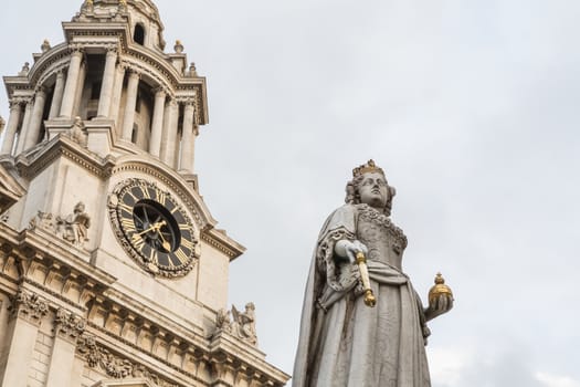 Details of st. pauls cathedral in London.