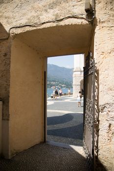 Travel in isolla bella island on lago maggiore